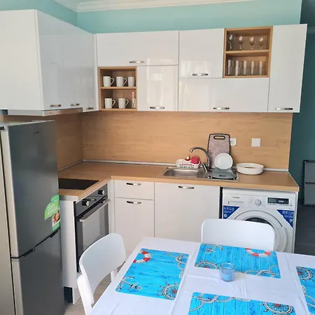 трявна бийч * Szveti Vlasz