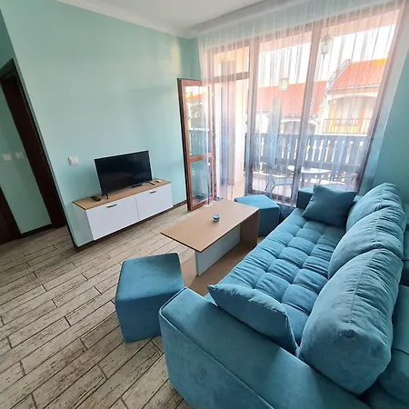 трявна бийч 公寓 圣弗拉斯