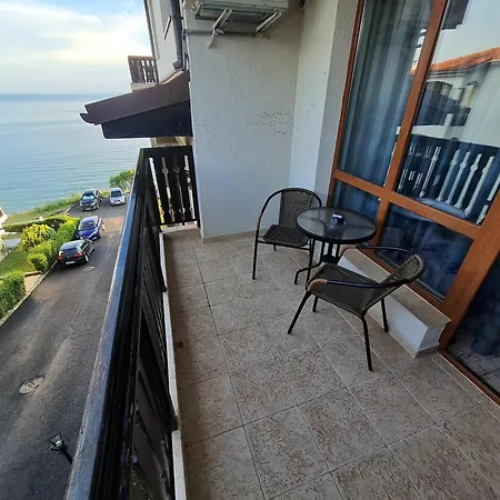 трявна бийч * Szveti Vlasz