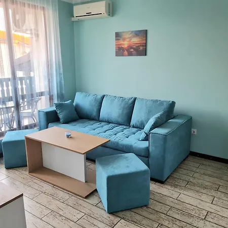 трявна бийч Apartman *