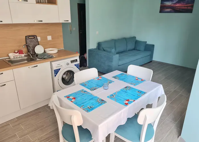 Апартаменти В Комплекс Трявна Бийч Sveti Vlas