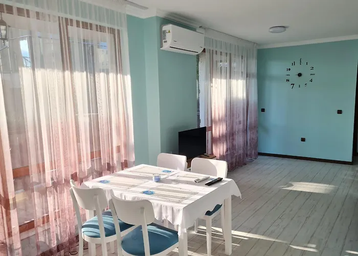 Apartament Апартаменти В Комплекс Трявна Бийч
